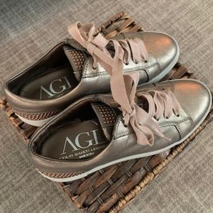 AGL SNEAKERS SIZE 38 made in Italy barely worn
